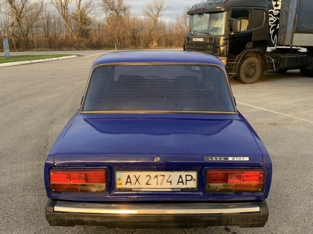ВАЗ 2107 2006 у Харкові на Automoto.ua Синій ВАЗ 2107, об'ємом двигуна 1.5 л та пробігом 100 тис. км за 900 $, фото 3 на Automoto.ua