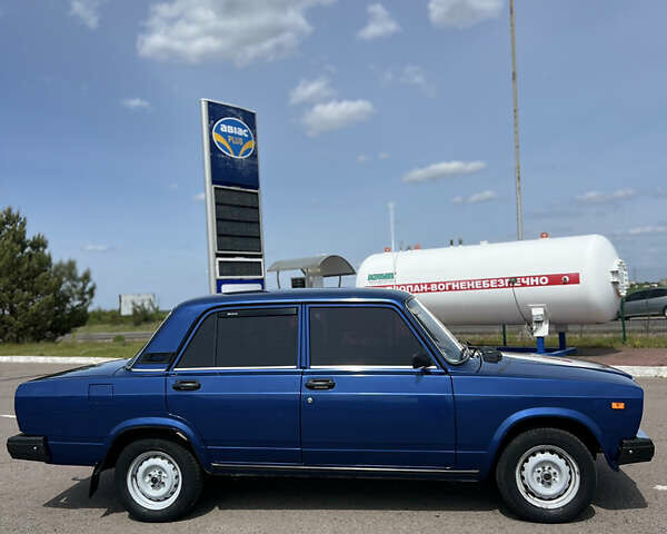 Синий ВАЗ 2107, объемом двигателя 0 л и пробегом 95 тыс. км за 1700 $, фото 2 на Automoto.ua