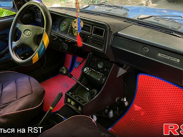 Синий ВАЗ 2107, объемом двигателя 1.5 л и пробегом 0 тыс. км за 1300 $, фото 5 на Automoto.ua