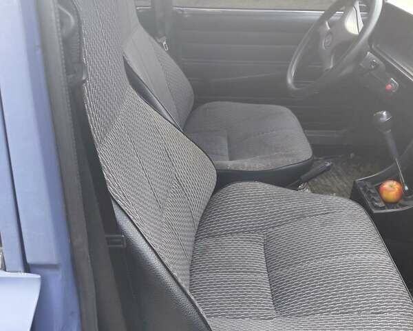 Синий ВАЗ 2107, объемом двигателя 1.45 л и пробегом 600 тыс. км за 1250 $, фото 4 на Automoto.ua