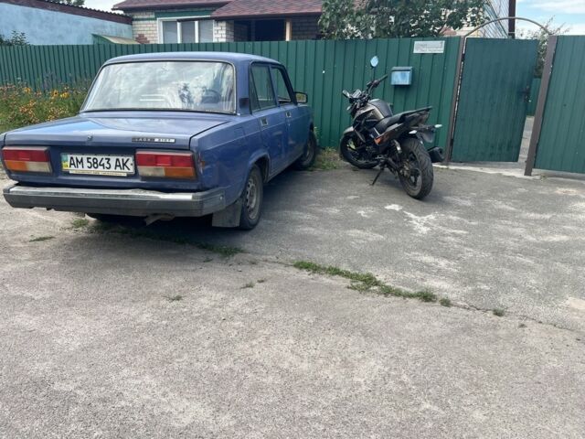 Синій ВАЗ 2107, об'ємом двигуна 1.5 л та пробігом 40 тис. км за 948 $, фото 5 на Automoto.ua