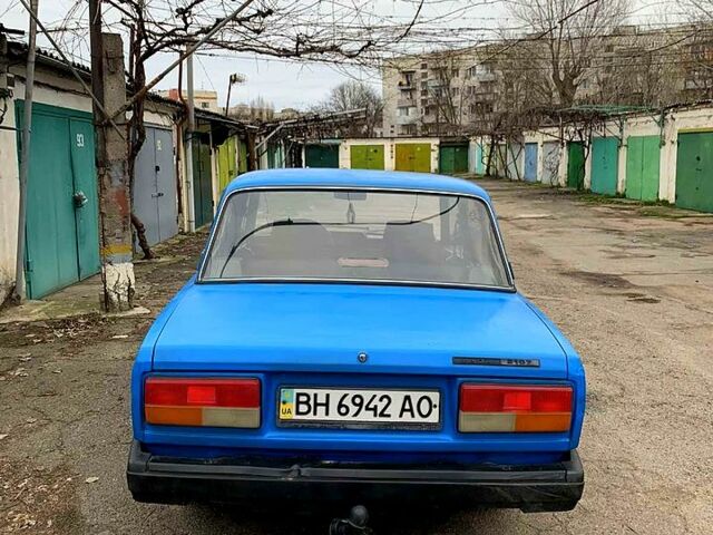 Синий ВАЗ 2107, объемом двигателя 15 л и пробегом 87 тыс. км за 800 $, фото 2 на Automoto.ua