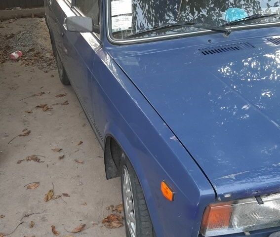 Синій ВАЗ 2107, об'ємом двигуна 1.6 л та пробігом 122 тис. км за 1300 $, фото 2 на Automoto.ua