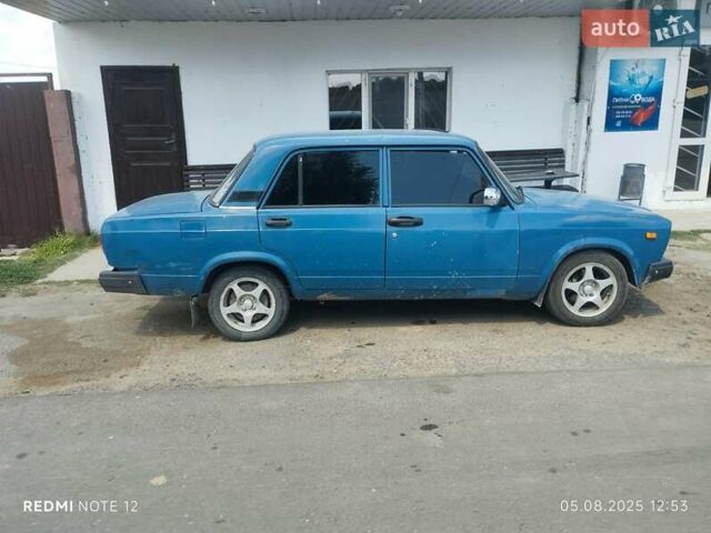 Синій ВАЗ 2107, об'ємом двигуна 1.6 л та пробігом 111 тис. км за 1300 $, фото 2 на Automoto.ua