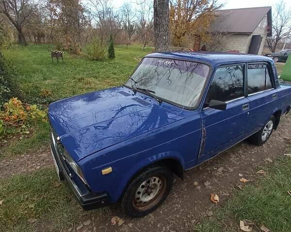 Синій ВАЗ 2107, об'ємом двигуна 1.6 л та пробігом 340 тис. км за 1000 $, фото 5 на Automoto.ua