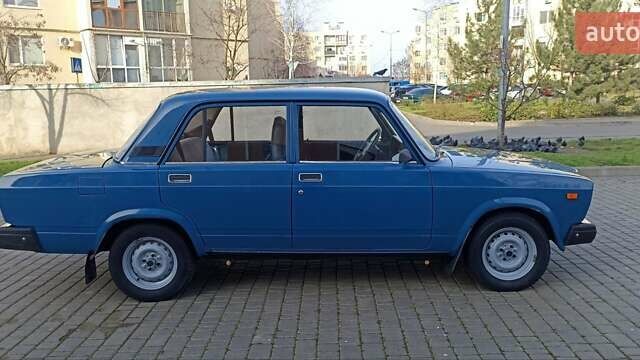 Синій ВАЗ 2107, об'ємом двигуна 1.6 л та пробігом 45 тис. км за 3300 $, фото 17 на Automoto.ua