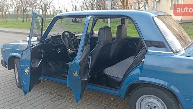 Синій ВАЗ 2107, об'ємом двигуна 1.6 л та пробігом 45 тис. км за 3300 $, фото 55 на Automoto.ua