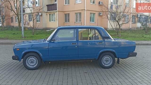 Синій ВАЗ 2107, об'ємом двигуна 1.6 л та пробігом 45 тис. км за 3300 $, фото 13 на Automoto.ua