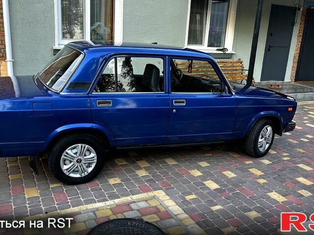 Синий ВАЗ 2107, объемом двигателя 1.5 л и пробегом 200 тыс. км за 1699 $, фото 7 на Automoto.ua