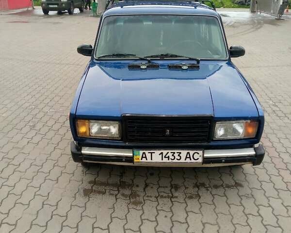 Синий ВАЗ 2107, объемом двигателя 1.45 л и пробегом 177 тыс. км за 1050 $, фото 1 на Automoto.ua