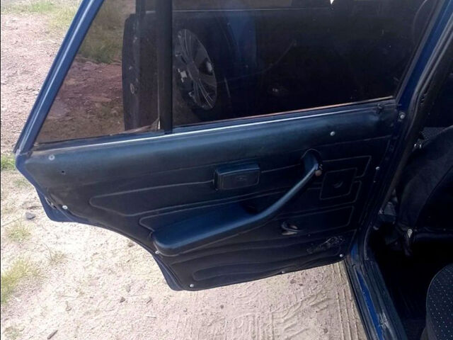 Синий ВАЗ 2107, объемом двигателя 1.5 л и пробегом 99 тыс. км за 1150 $, фото 10 на Automoto.ua