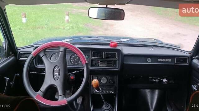 Синий ВАЗ 2107, объемом двигателя 1.45 л и пробегом 53 тыс. км за 1999 $, фото 12 на Automoto.ua