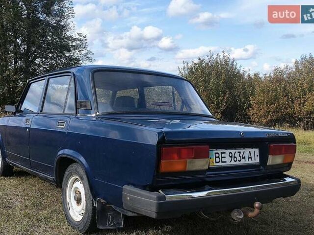 Синий ВАЗ 2107, объемом двигателя 1.45 л и пробегом 140 тыс. км за 1300 $, фото 5 на Automoto.ua