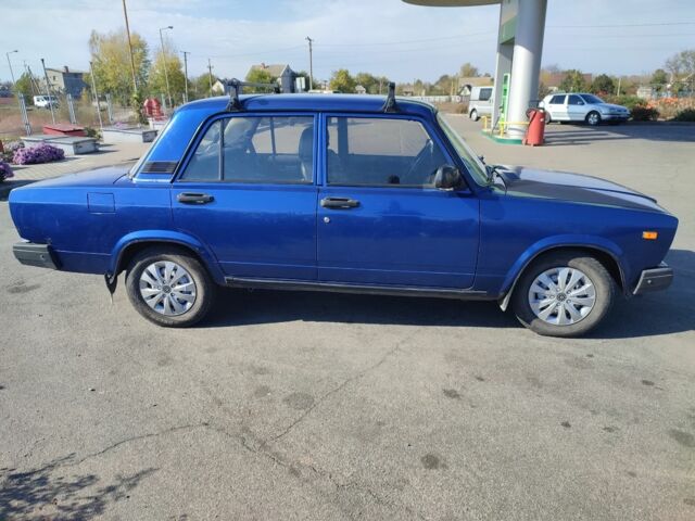 Синий ВАЗ 2107, объемом двигателя 1.5 л и пробегом 160 тыс. км за 1500 $, фото 5 на Automoto.ua
