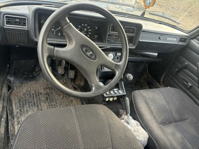 Синий ВАЗ 2107, объемом двигателя 1.5 л и пробегом 86 тыс. км за 710 $, фото 4 на Automoto.ua