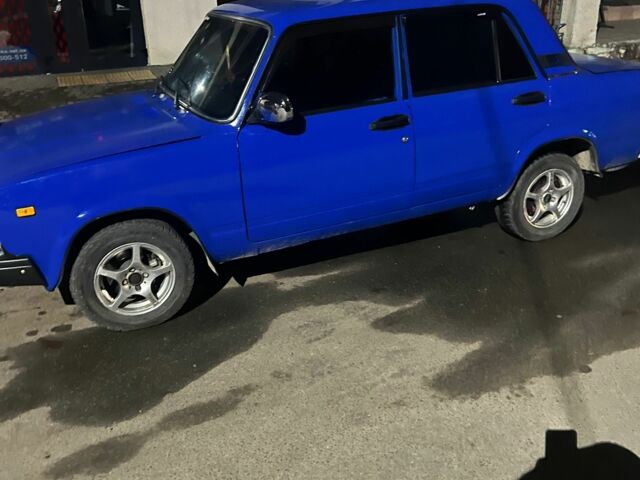 Синий ВАЗ 2107, объемом двигателя 1.5 л и пробегом 50 тыс. км за 1450 $, фото 5 на Automoto.ua