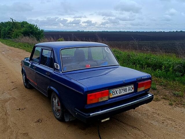 Синий ВАЗ 2107, объемом двигателя 1.5 л и пробегом 91 тыс. км за 1800 $, фото 3 на Automoto.ua