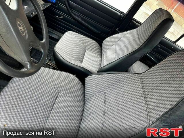 Синий ВАЗ 2107, объемом двигателя 1.6 л и пробегом 0 тыс. км за 1250 $, фото 3 на Automoto.ua