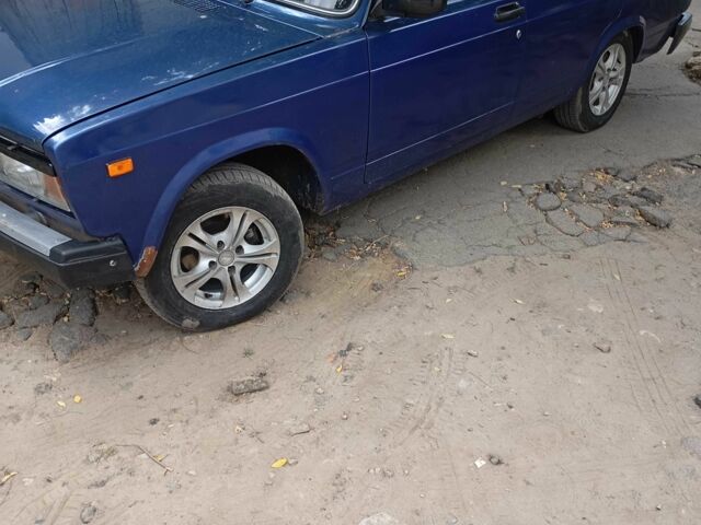 Синий ВАЗ 2107, объемом двигателя 1.5 л и пробегом 2 тыс. км за 1184 $, фото 7 на Automoto.ua