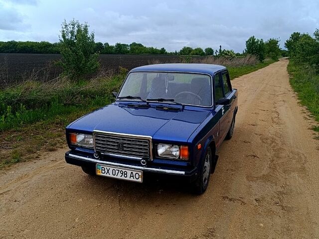 Синий ВАЗ 2107, объемом двигателя 1.5 л и пробегом 91 тыс. км за 1800 $, фото 1 на Automoto.ua