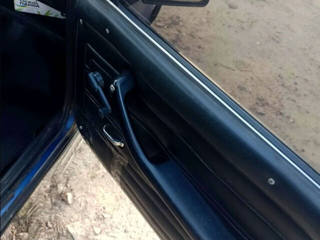 Синий ВАЗ 2107, объемом двигателя 1.5 л и пробегом 99 тыс. км за 1150 $, фото 11 на Automoto.ua