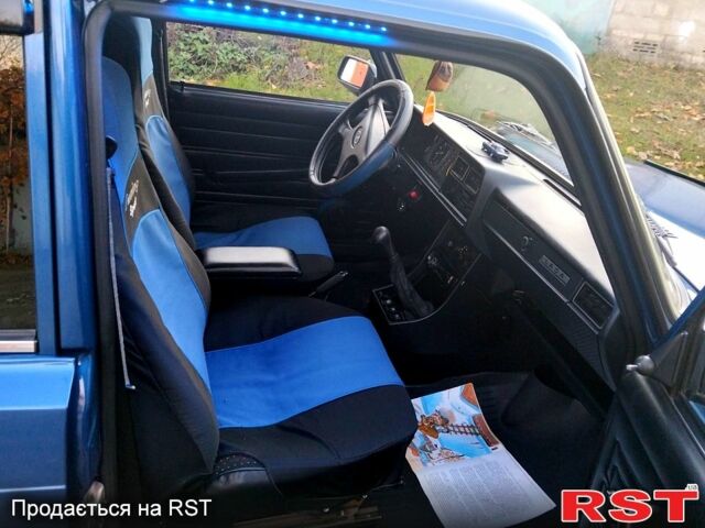 Синий ВАЗ 2107, объемом двигателя 1.5 л и пробегом 52 тыс. км за 3000 $, фото 12 на Automoto.ua