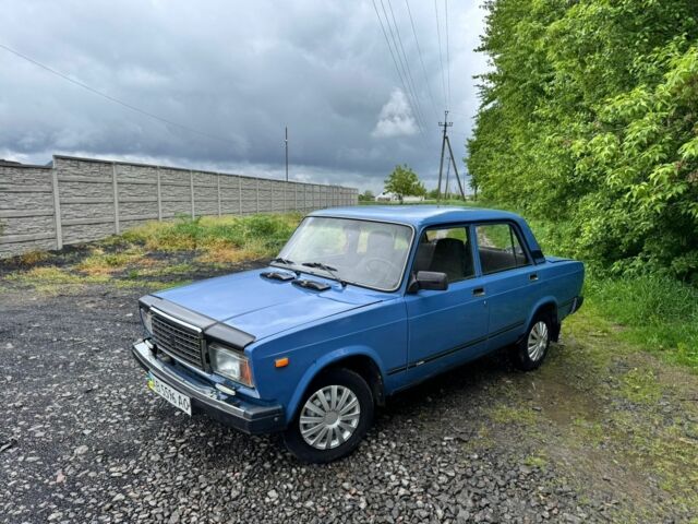 Синий ВАЗ 2107, объемом двигателя 0 л и пробегом 234 тыс. км за 1100 $, фото 3 на Automoto.ua