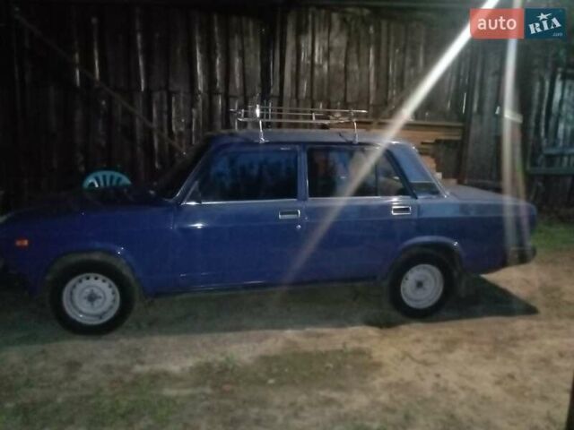 ВАЗ 2107 2007 у Харкові на Automoto.ua Синій ВАЗ 2107, об'ємом двигуна 0 л та пробігом 36 тис. км за 2200 $, фото 8 на Automoto.ua