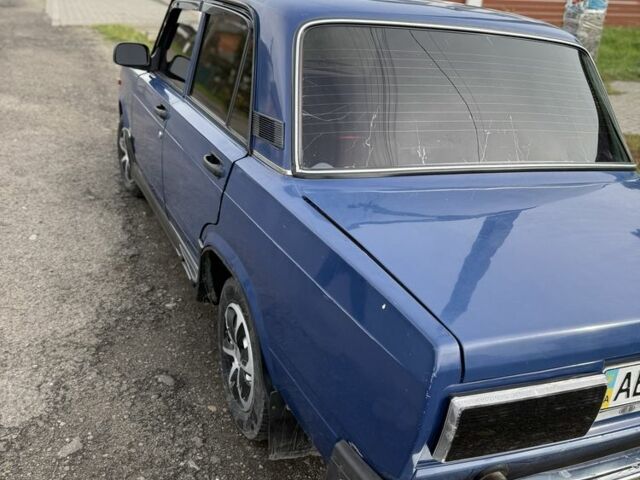 Синий ВАЗ 2107, объемом двигателя 1.6 л и пробегом 55 тыс. км за 900 $, фото 3 на Automoto.ua