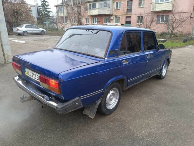 Синий ВАЗ 2107, объемом двигателя 0 л и пробегом 200 тыс. км за 950 $, фото 4 на Automoto.ua