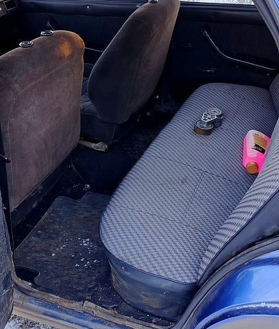 Синій ВАЗ 2107, об'ємом двигуна 1.5 л та пробігом 820 тис. км за 1000 $, фото 7 на Automoto.ua