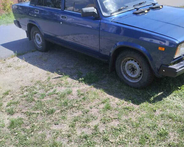 Синій ВАЗ 2107, об'ємом двигуна 1.6 л та пробігом 65 тис. км за 2100 $, фото 3 на Automoto.ua