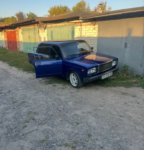 ВАЗ 2107 2007 в Чугуеве на Automoto.ua Синий ВАЗ 2107, объемом двигателя 1.6 л и пробегом 70 тыс. км за 1695 $, фото 7 на Automoto.ua