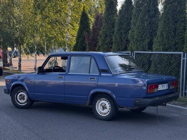 Синий ВАЗ 2107, объемом двигателя 1.5 л и пробегом 70 тыс. км за 800 $, фото 6 на Automoto.ua