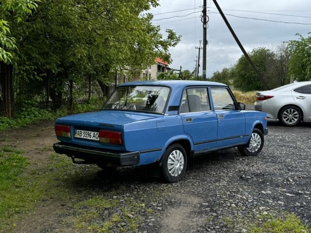 Синий ВАЗ 2107, объемом двигателя 0 л и пробегом 234 тыс. км за 950 $, фото 2 на Automoto.ua