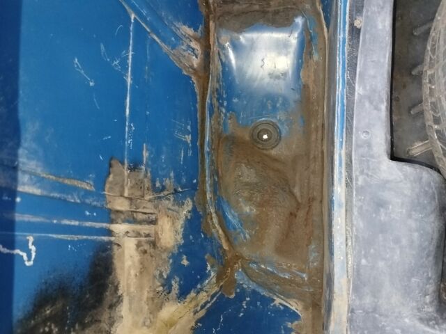 Синий ВАЗ 2107, объемом двигателя 1.5 л и пробегом 59 тыс. км за 1200 $, фото 18 на Automoto.ua