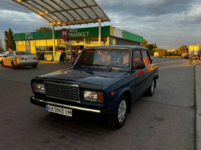 Синий ВАЗ 2107, объемом двигателя 1.5 л и пробегом 120 тыс. км за 1500 $, фото 6 на Automoto.ua