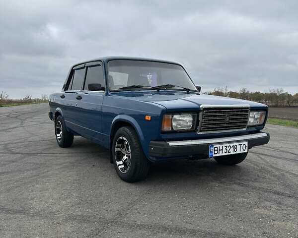 Синий ВАЗ 2107, объемом двигателя 1.45 л и пробегом 120 тыс. км за 1950 $, фото 4 на Automoto.ua