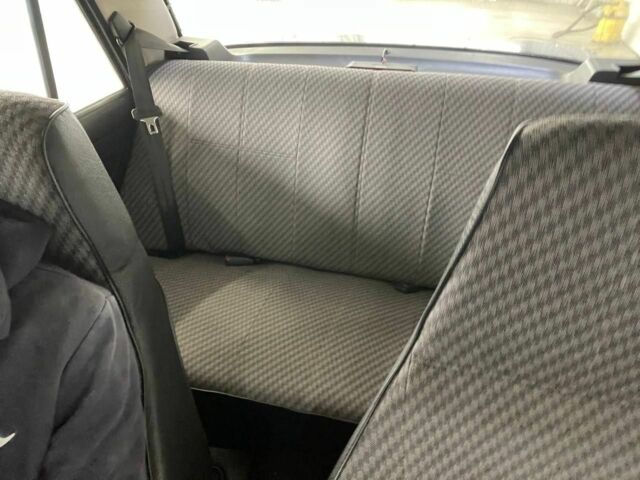 Синий ВАЗ 2107, объемом двигателя 1.6 л и пробегом 20 тыс. км за 4200 $, фото 7 на Automoto.ua