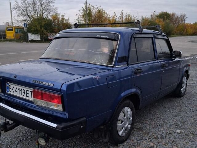 Синій ВАЗ 2107, об'ємом двигуна 0 л та пробігом 59 тис. км за 1350 $, фото 4 на Automoto.ua