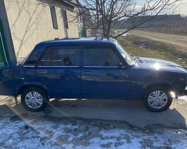 ВАЗ 2107 2008 в Сарате на Automoto.ua Синий ВАЗ 2107, объемом двигателя 1.5 л и пробегом 152 тыс. км за 2500 $, фото 2 на Automoto.ua