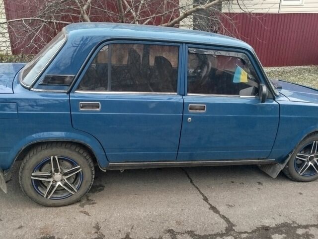 Синий ВАЗ 2107, объемом двигателя 1.5 л и пробегом 138 тыс. км за 1590 $, фото 3 на Automoto.ua