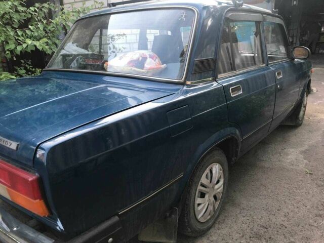 Синий ВАЗ 2107, объемом двигателя 1.6 л и пробегом 73 тыс. км за 1000 $, фото 3 на Automoto.ua