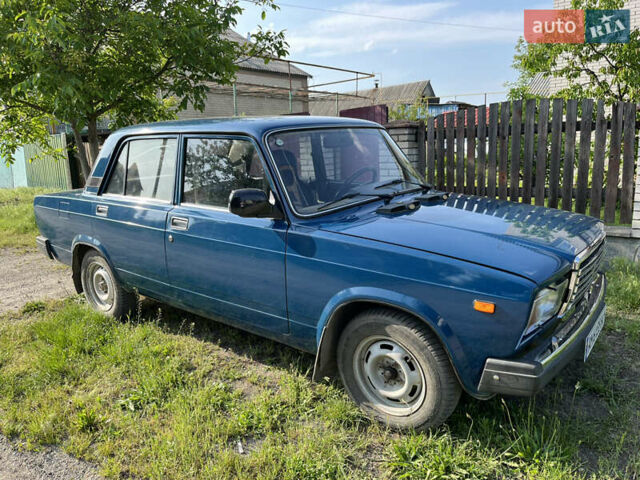 Синий ВАЗ 2107, объемом двигателя 1.45 л и пробегом 90 тыс. км за 1400 $, фото 1 на Automoto.ua