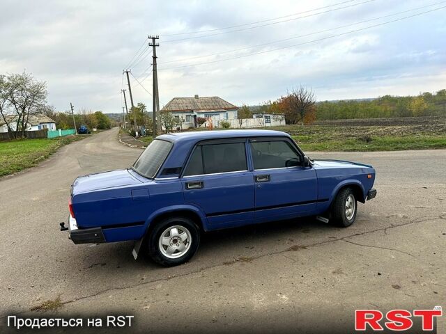 Синій ВАЗ 2107, об'ємом двигуна 1.5 л та пробігом 57 тис. км за 1550 $, фото 6 на Automoto.ua