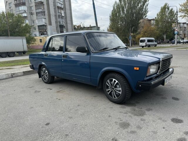 Синий ВАЗ 2107, объемом двигателя 1.5 л и пробегом 3 тыс. км за 1700 $, фото 1 на Automoto.ua