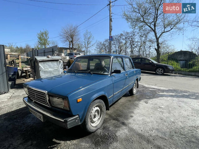 Синий ВАЗ 2107, объемом двигателя 1.57 л и пробегом 24 тыс. км за 2200 $, фото 1 на Automoto.ua