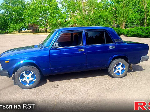 Синий ВАЗ 2107, объемом двигателя 1.5 л и пробегом 0 тыс. км за 4000 $, фото 1 на Automoto.ua