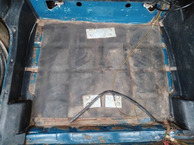 Синий ВАЗ 2107, объемом двигателя 1.5 л и пробегом 59 тыс. км за 1200 $, фото 19 на Automoto.ua