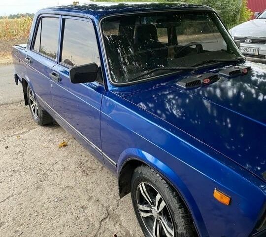 Синий ВАЗ 2107, объемом двигателя 1.6 л и пробегом 150 тыс. км за 846 $, фото 6 на Automoto.ua